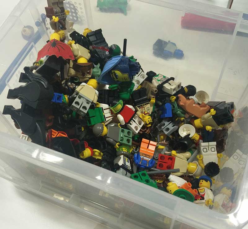 lego minifigures